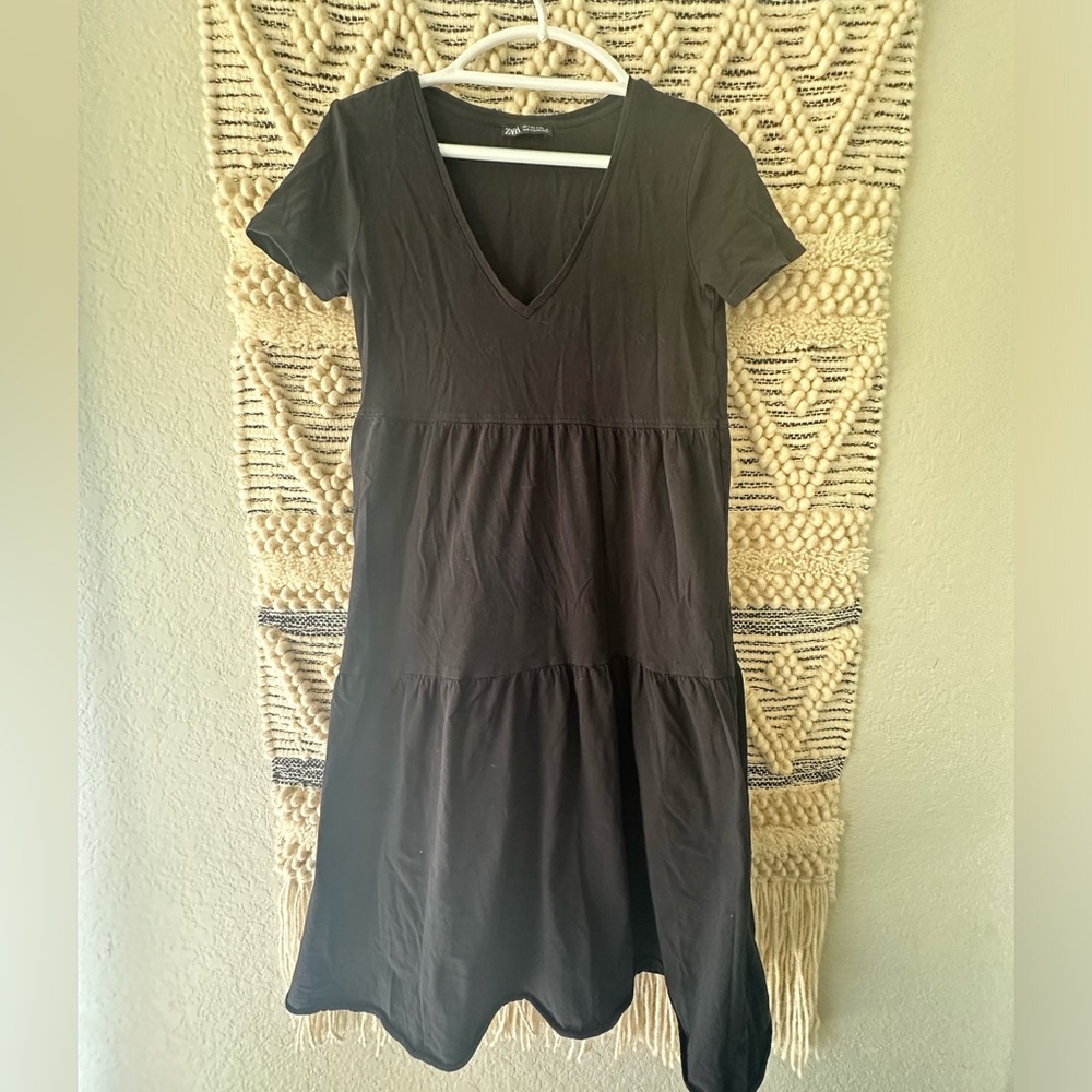 Zara small Black tiered tshirt dress